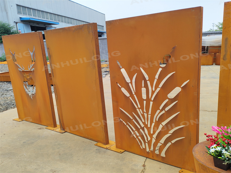 yard corten privacy fence factory